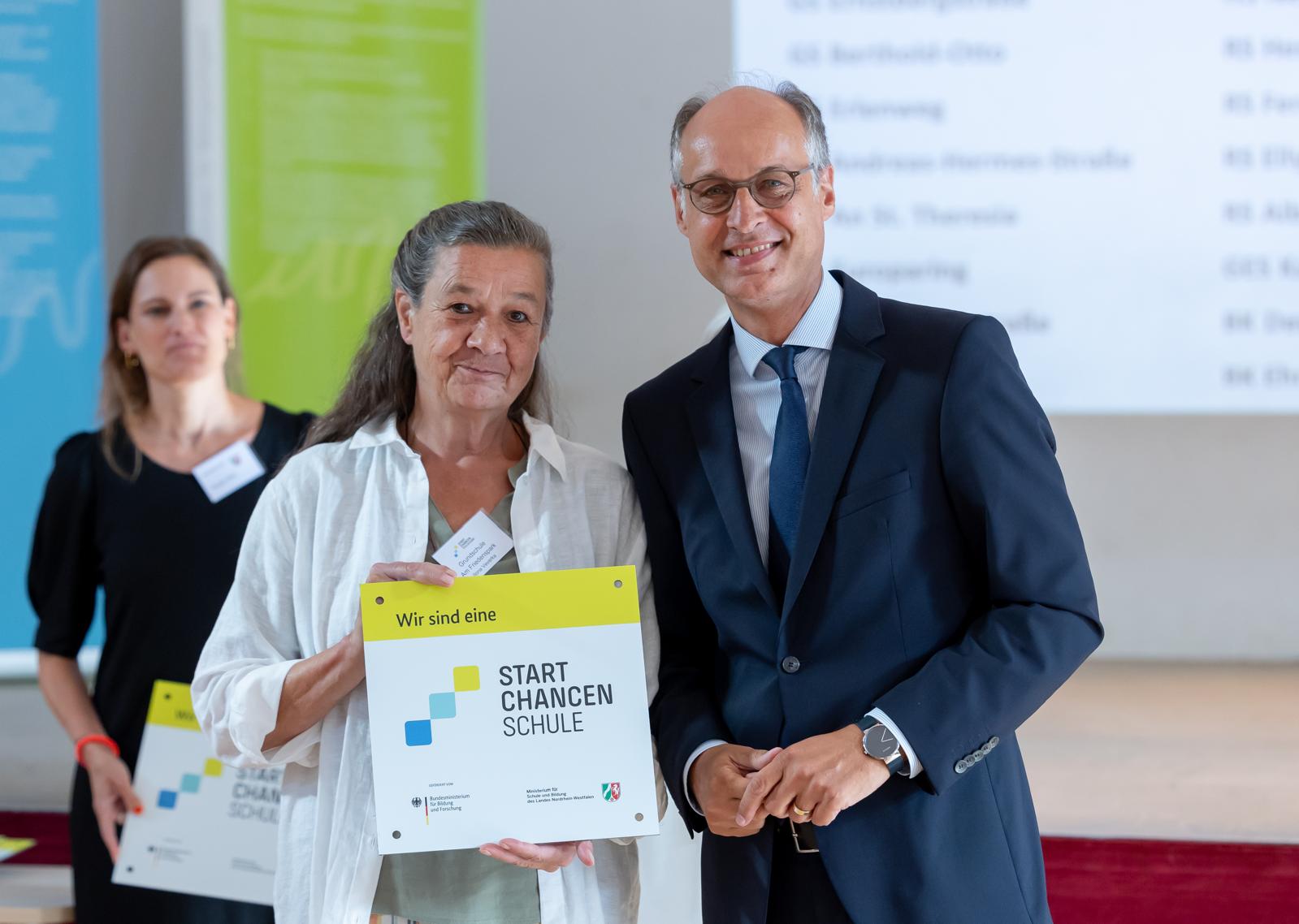 startchancen-programm-gemeinsam-lernen-in-leverkusen-rheindorf